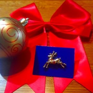 Avon Christmas reindeer pen